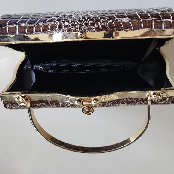 Croc embossed light brown/gold frame snap closure bag - Picture 7 of 11